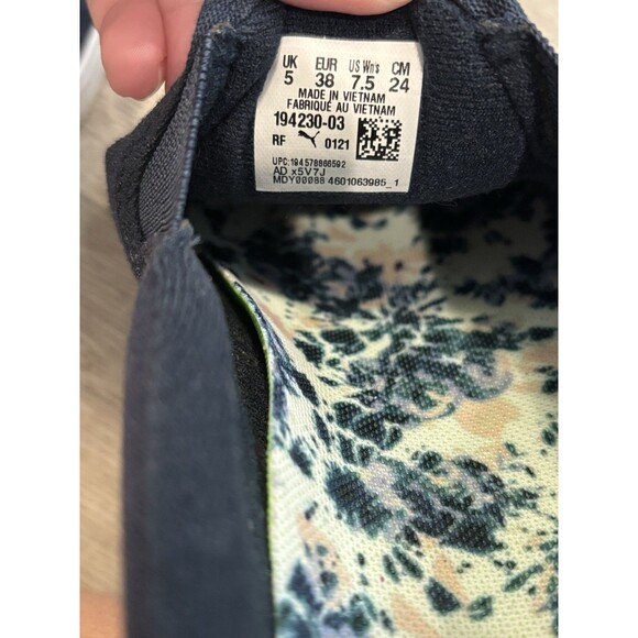 Puma Tustin Summer Navy Canvas Slip-On Spikeless Golf Shoes Womens Size 7.5 - Picture 7 of 7